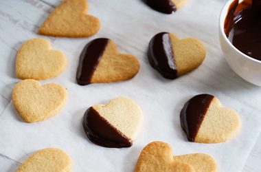 Chocolate Rose Petal Cookies