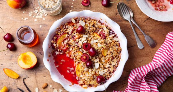 Peach and Berry crumble