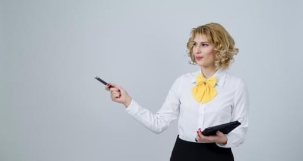 How Do I Become a School Teacher?