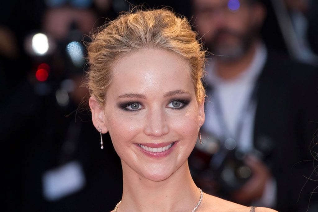 Everything-you-want-to-know-about-Jennifer-Lawrence's-Engagement