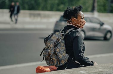 colleges cancelling spring break