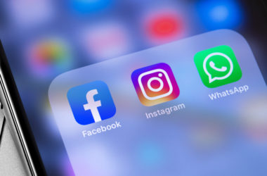 Social Media Sites Return Following Outage