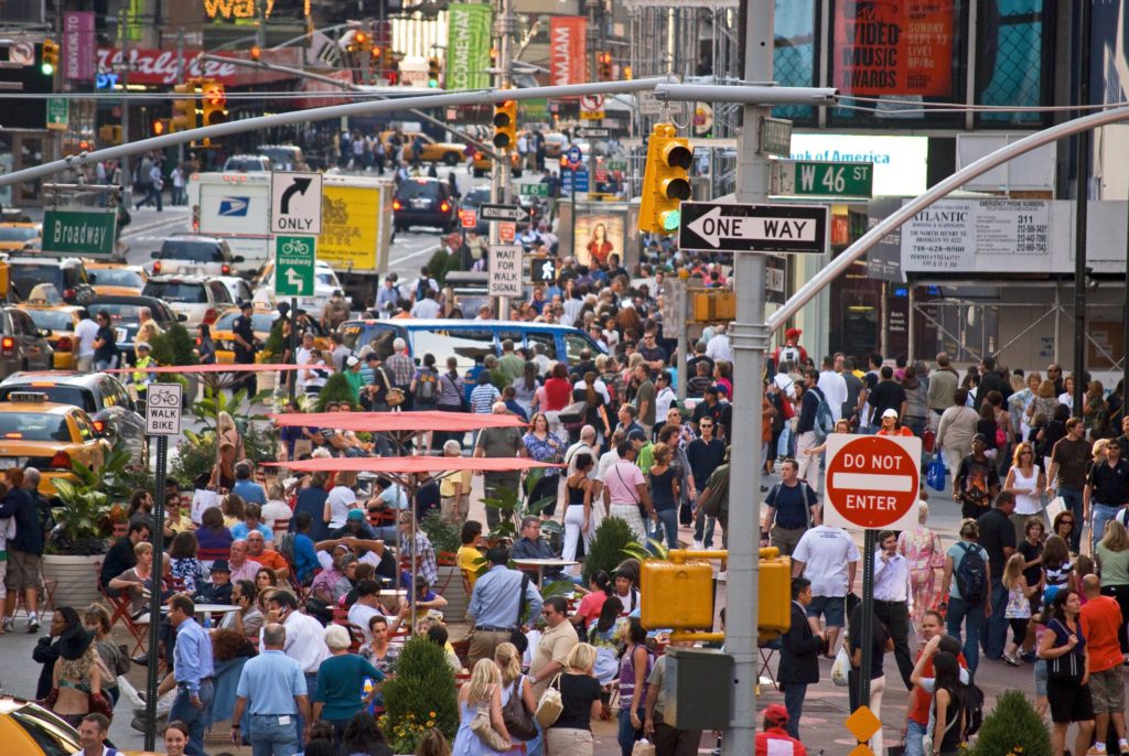 Study: Immigration Boosts U.S. Life Expectancy