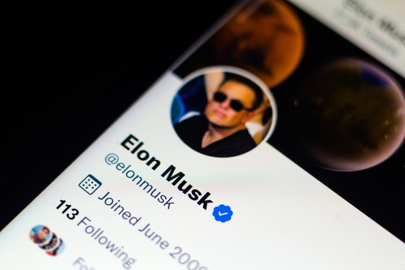 Elon Musk Agrees $44bn Deal To Secure Twitter Ownership