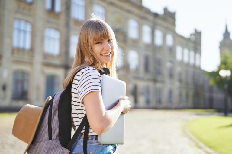 Things to Remember When Moving Abroad for the Semester