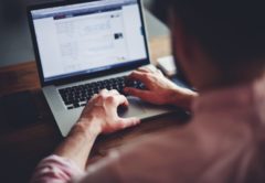 How to Get Ahead of the Game as a Business Student