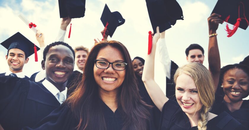 Five Different Ways to Celebrate Graduating College