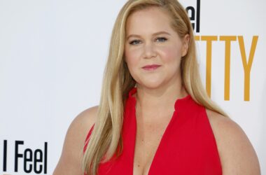 Amy Schumer Discloses Cushing's Syndrome Diagnosis