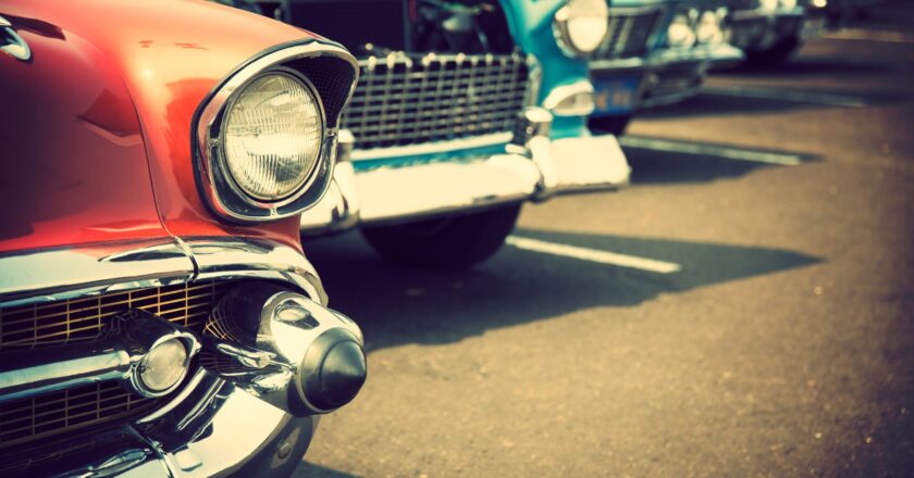 Retro Rides and College Student Pride: The Advantages of Driving a Classic Car on Campus