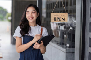 Feeding Your Entrepreneurial Appetite: 7 Tips to Start a Cafe as a Graduate