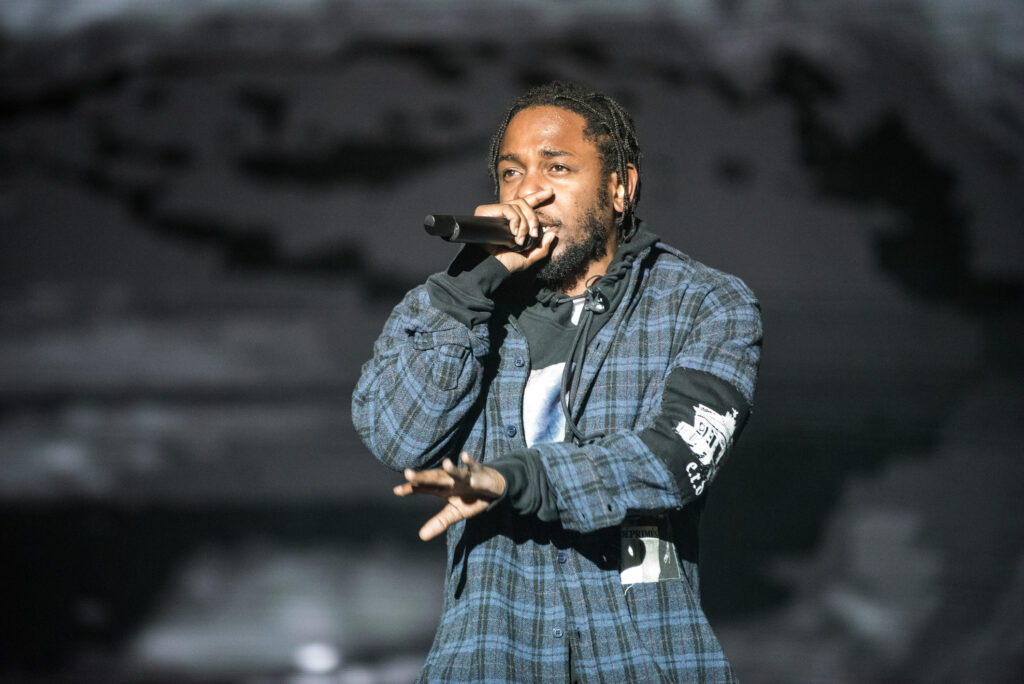 Kendrick Lamar to Headline Super Bowl Half-Time Show