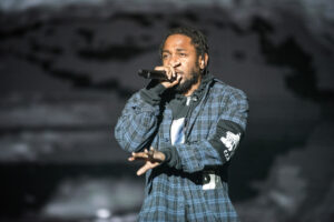 Kendrick Lamar to Headline Super Bowl Half-Time Show