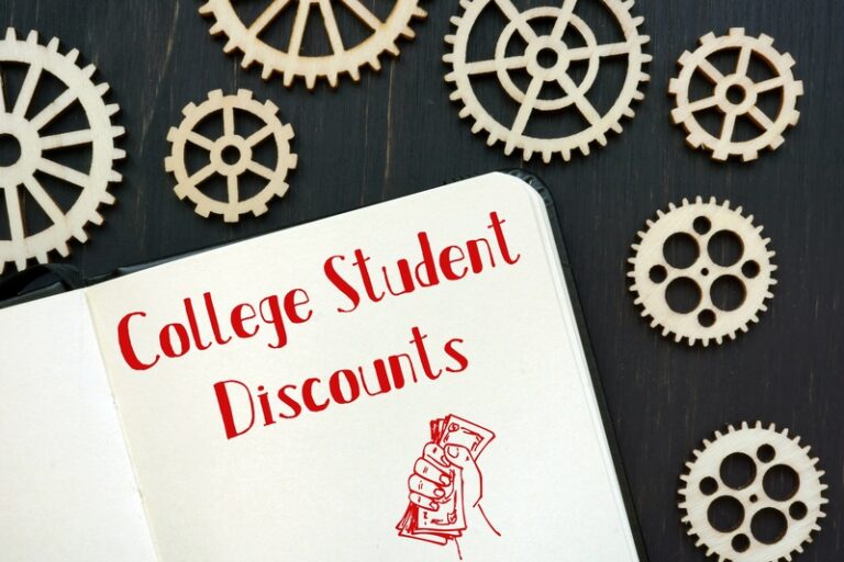 Top 5 Websites with the Best Student Discount Guides