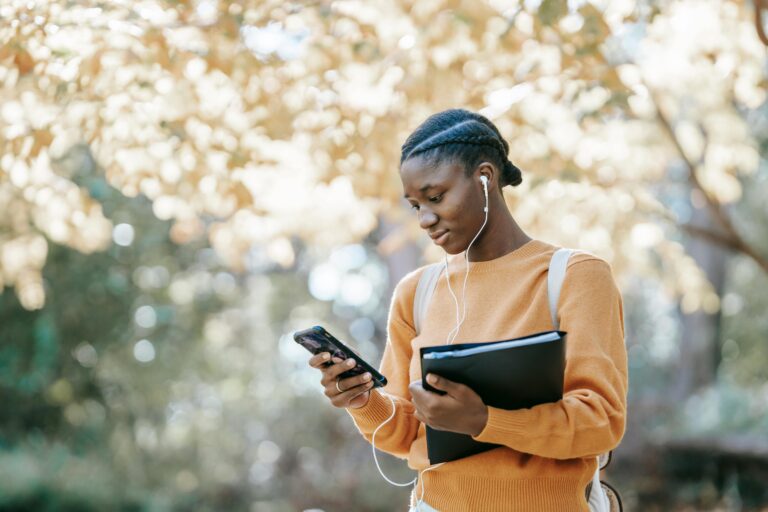 Fostering a Connected Campus Why Colleges Should Use Text