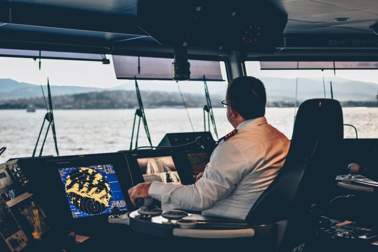How to Determine if a Maritime Career is Right for You