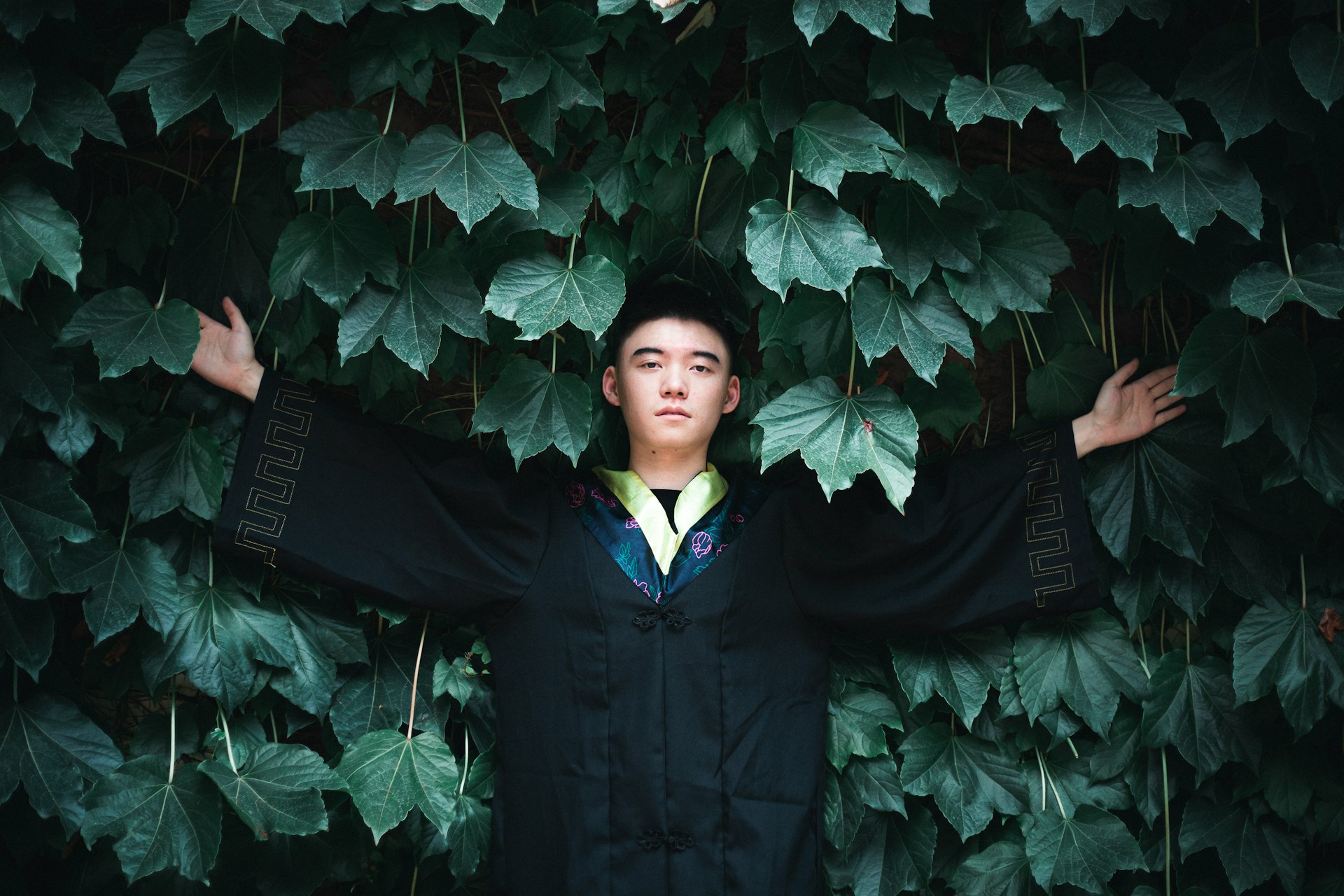 Instagram-Worthy Graduation Trends That Actually Have Meaning