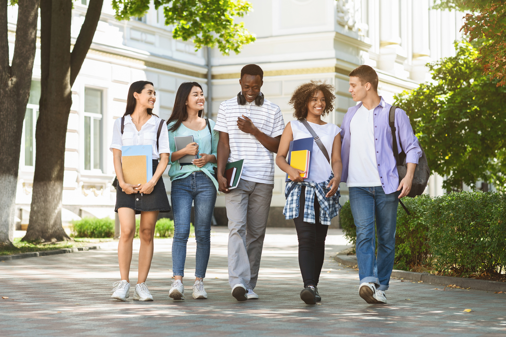 Your Complete Student Guide to Campus Safety (Guide for 2025)