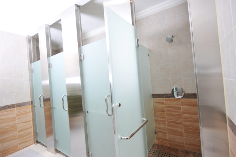 How to Organize Your Dorm Shower