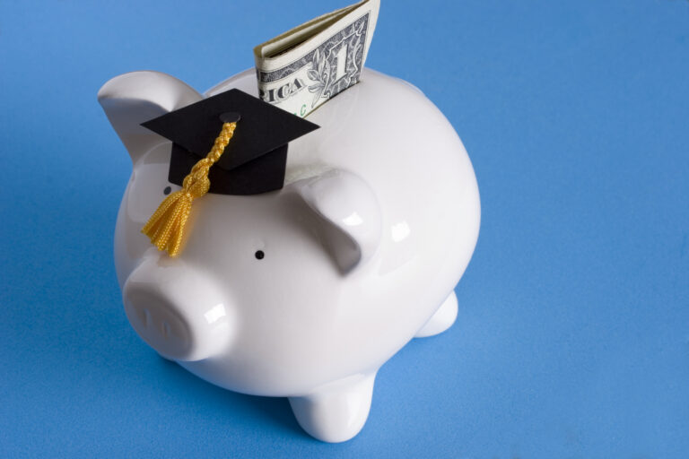 Strategies for Efficient University Fund Withdrawals