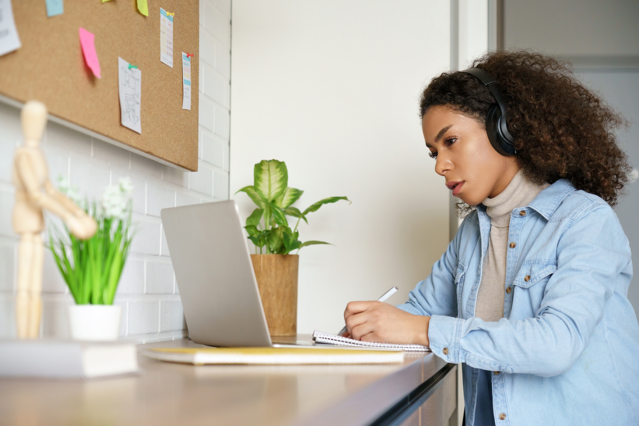 Smart Tools Every Remote Student Should Know About