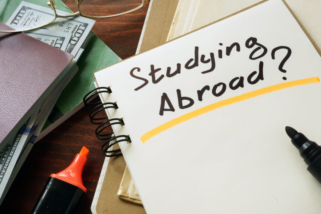 Key Factors to Evaluate Before Studying Abroad