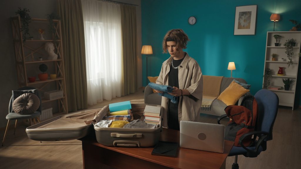 Preparing for a New Career After Graduation: Moving Tips for a Fresh Start