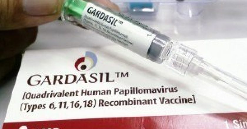 Вирус папилломы гардасил. Гардасил 4. Инъекция вакцины Gardasil 9. Вакцина Армения. Гардасил производитель Страна.